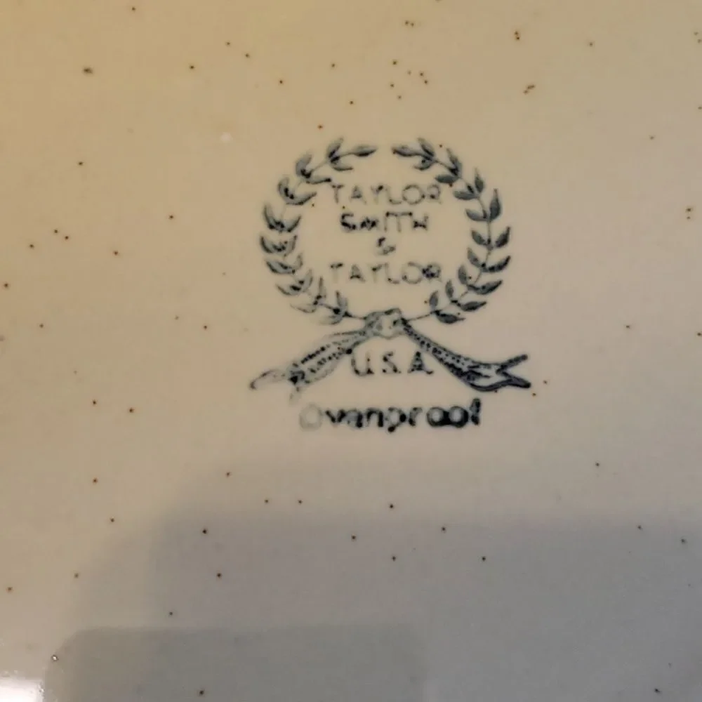 *chipped VTG Reveille ROOSTER Dinner Plate Taylor